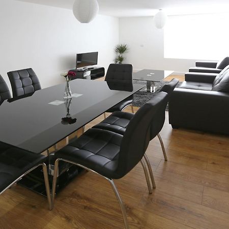 Radalco Apartments Hounslow Exterior foto