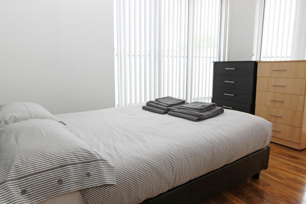 Radalco Apartments Hounslow Quarto foto